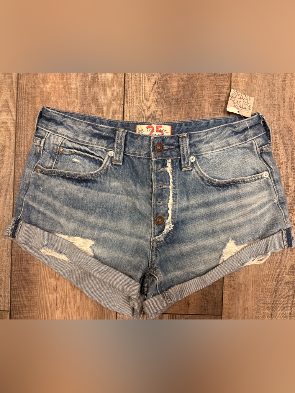 Free People Size 25 Denim Distressed Rolled-Hem Women's Shorts - New Condition